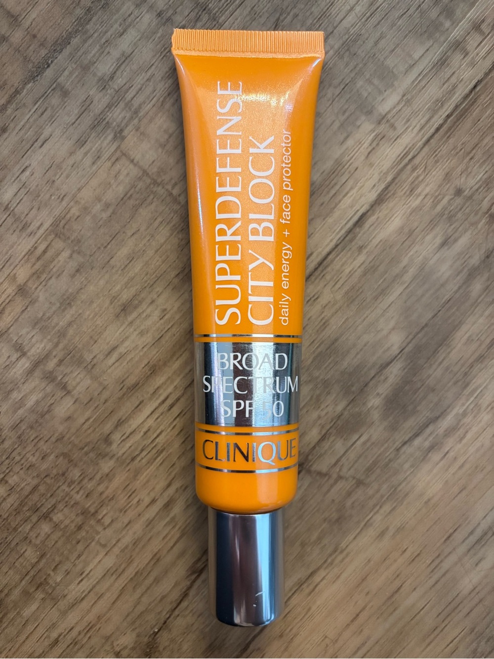 Clinique Superdefense City Block SPF 40 - Bright Orange Tube